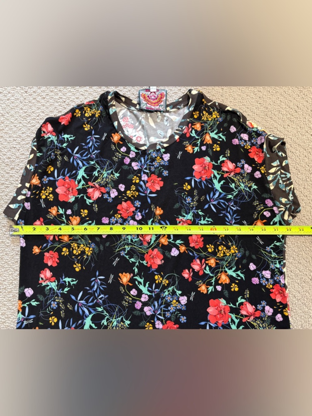 Johnny Was Kashim Relaxed Bamboo Knit Top Size Medium - Picture 9 of 9